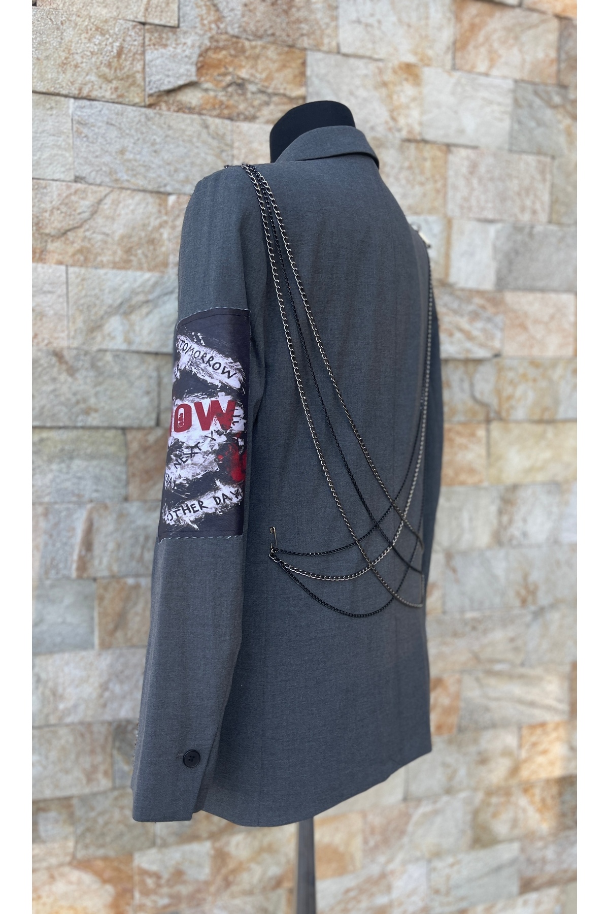 Sacou Damă Now Handmade, Design Conceptual Grey Melange cu Lanțuri Gunmetal